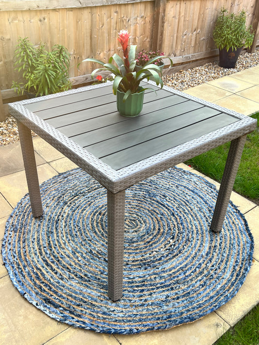 Round Jute and Recycle Denim Rug