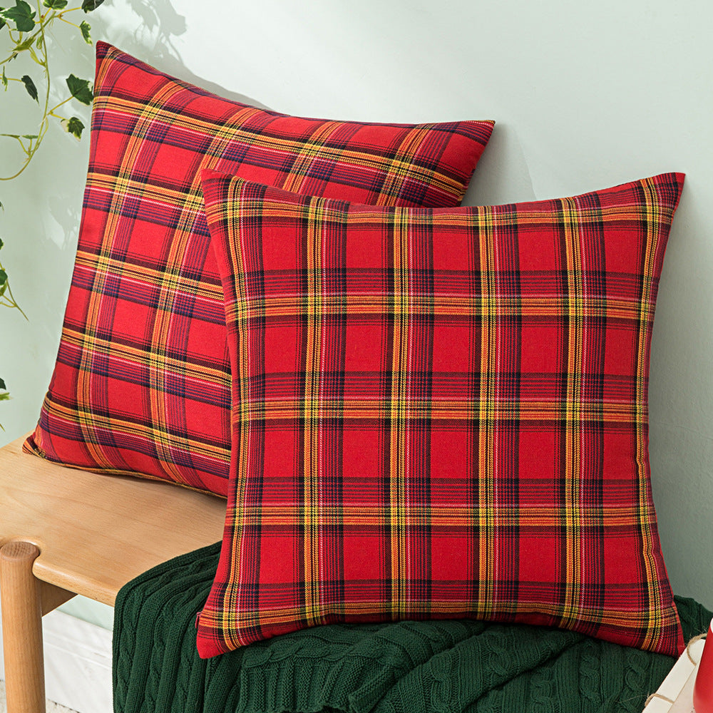 Traditional Plaid Cushion Cover